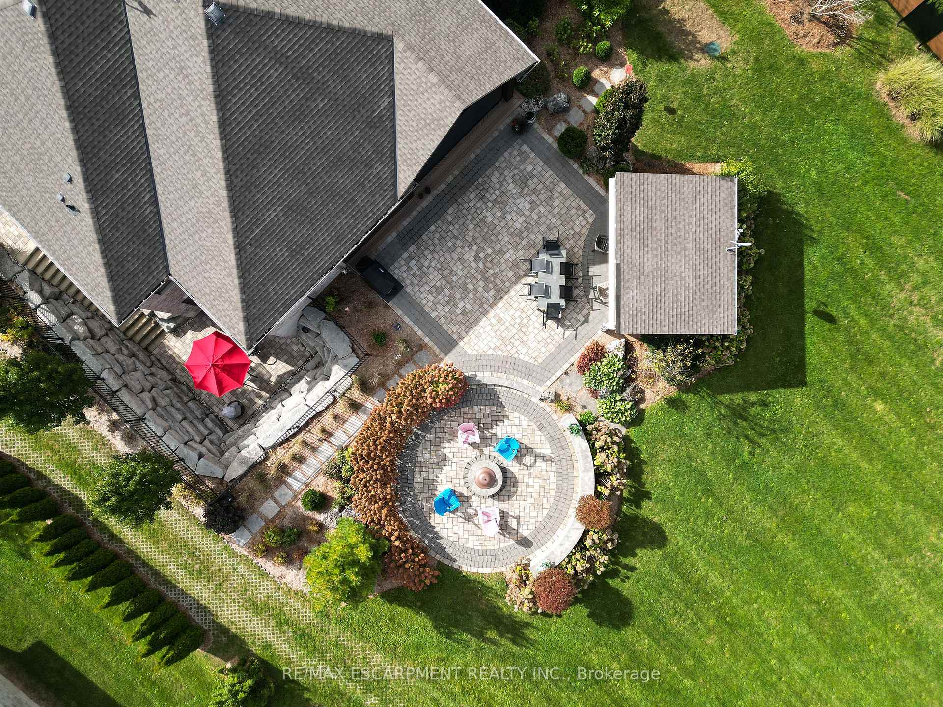 Photo 48 of 523 Blue Lake Road, Brant, South Dumfries — HOMEH