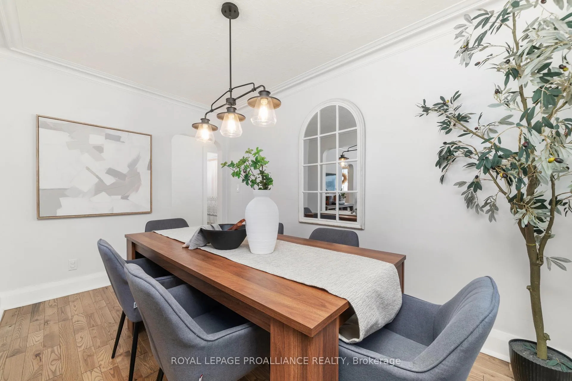 Photo 10 of 191 James Street E, Cobourg — HOMEH