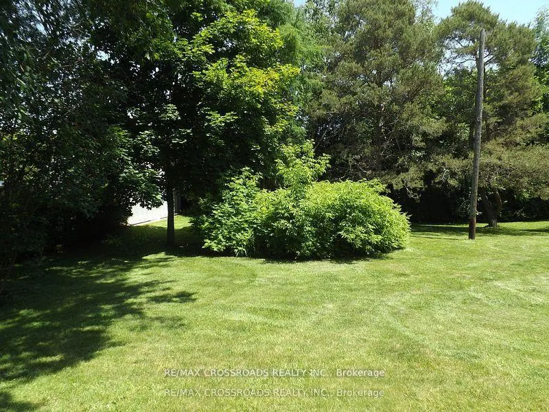 Photo 4 of 1969 Southview Drive, Pickering, Village East — HOMEH