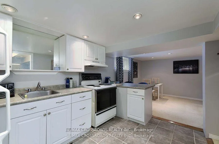 Photo 28 of 1969 Southview Drive, Pickering, Village East — HOMEH