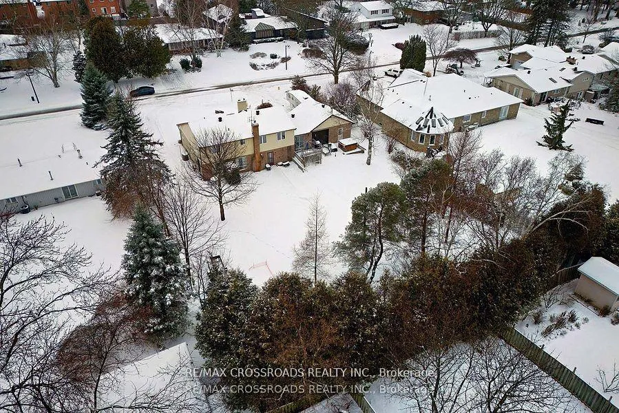 Photo 39 of 1969 Southview Drive, Pickering, Village East — HOMEH