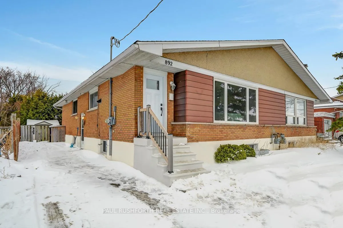 Photo 1 of 892 Baseline Road, Ottawa, City View/Skyline/Fisher Heights/Parkwood Hills — HOMEH