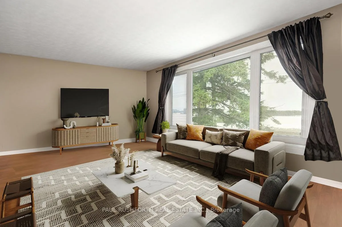 Photo 4 of 892 Baseline Road, Ottawa, City View/Skyline/Fisher Heights/Parkwood Hills — HOMEH