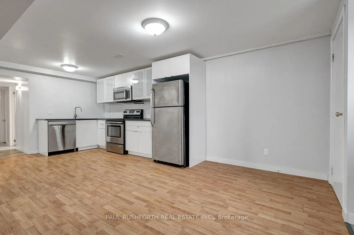 Photo 18 of 892 Baseline Road, Ottawa, City View/Skyline/Fisher Heights/Parkwood Hills — HOMEH