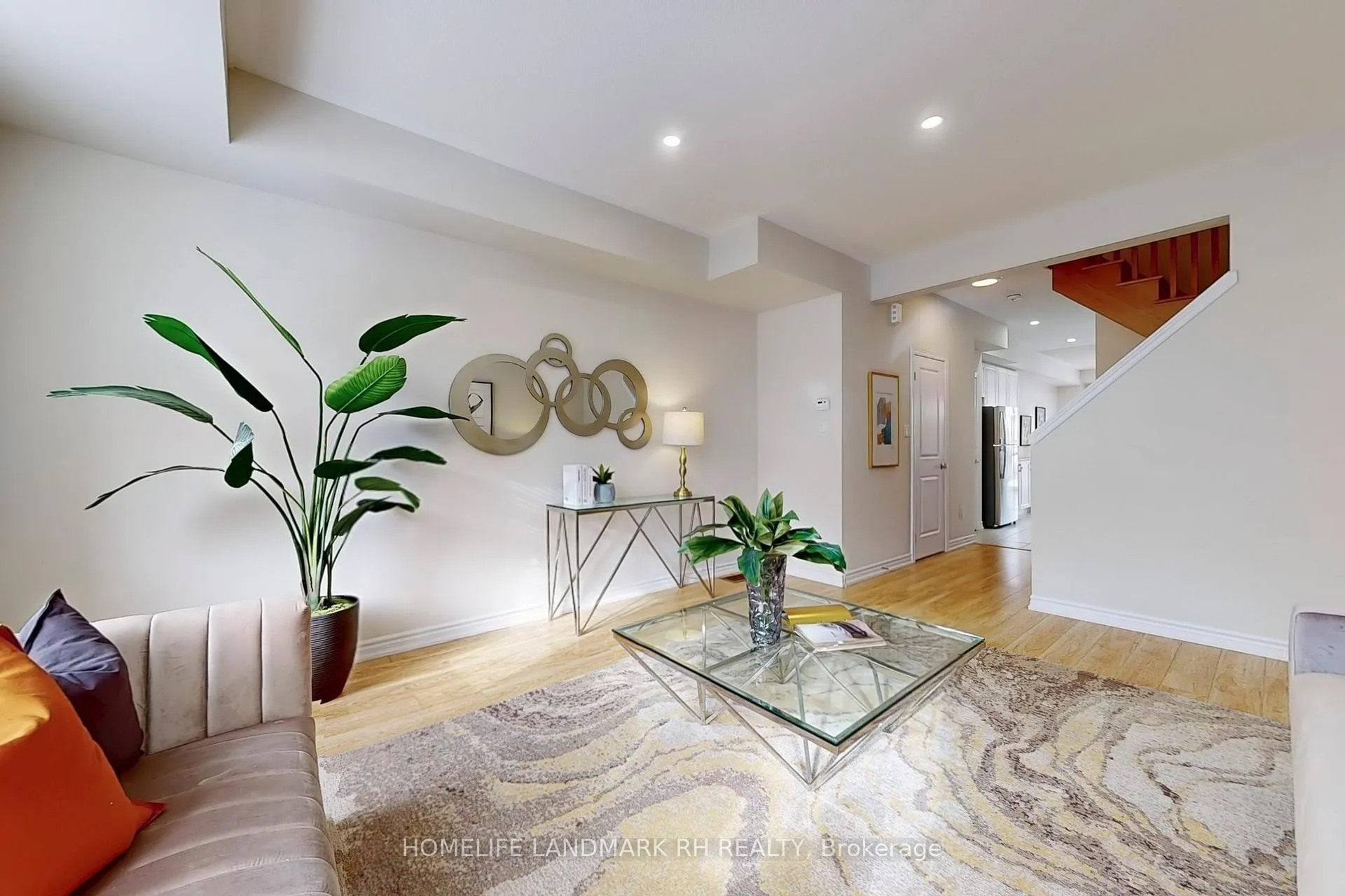 Photo 6 of 22 Robert Joffre Leet Avenue, Markham, Cornell — HOMEH