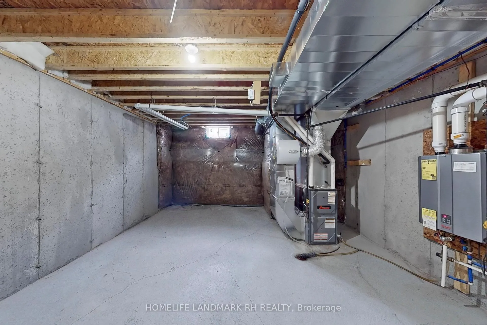 Photo 28 of 22 Robert Joffre Leet Avenue, Markham, Cornell — HOMEH