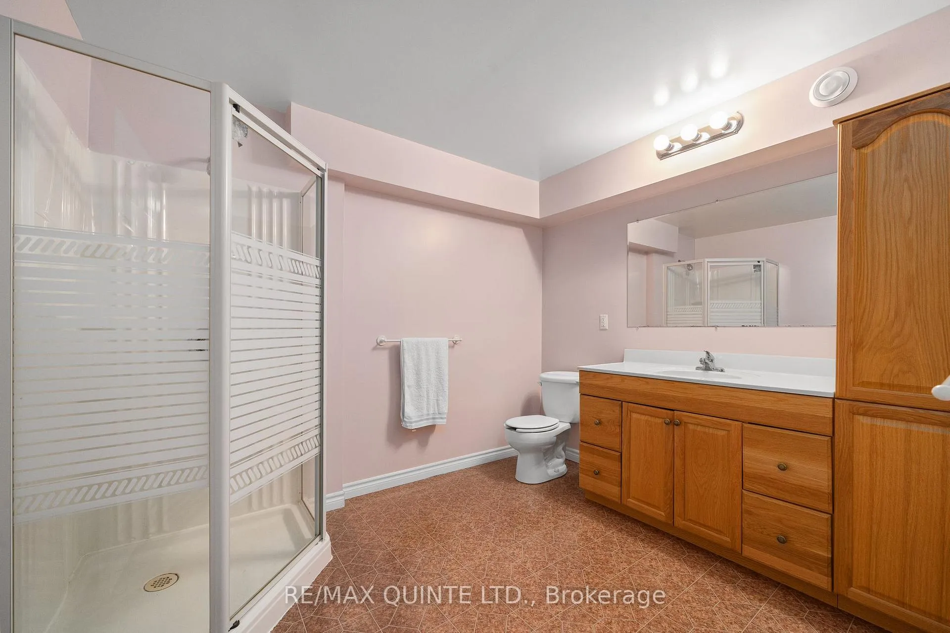 Photo 28 of 14 Hilton Place, Belleville, Belleville Ward — HOMEH