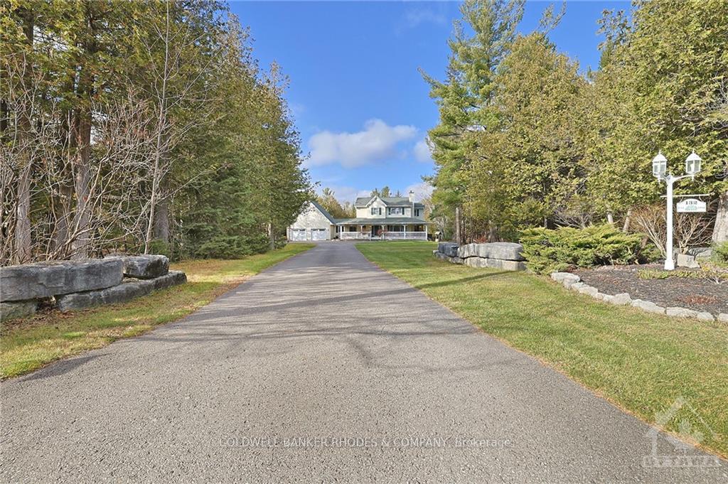 Photo 2 of 132 Corkery Woods Drive, Ottawa, Huntley Ward (North West) — HOMEH