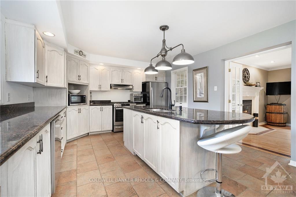 Photo 6 of 132 Corkery Woods Drive, Ottawa, Huntley Ward (North West) — HOMEH