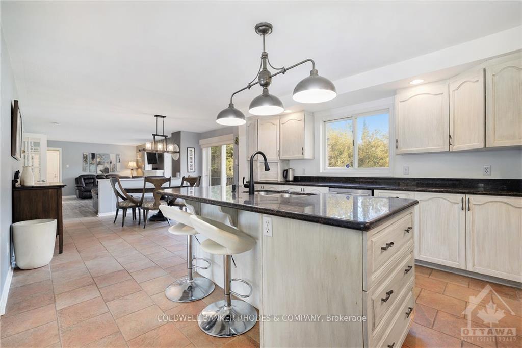 Photo 8 of 132 Corkery Woods Drive, Ottawa, Huntley Ward (North West) — HOMEH