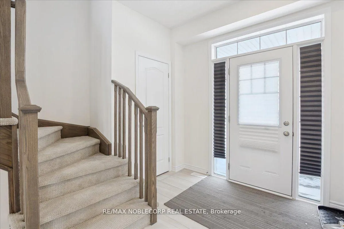 Photo 8 of 27 Abby Drive W, Wasaga Beach — HOMEH