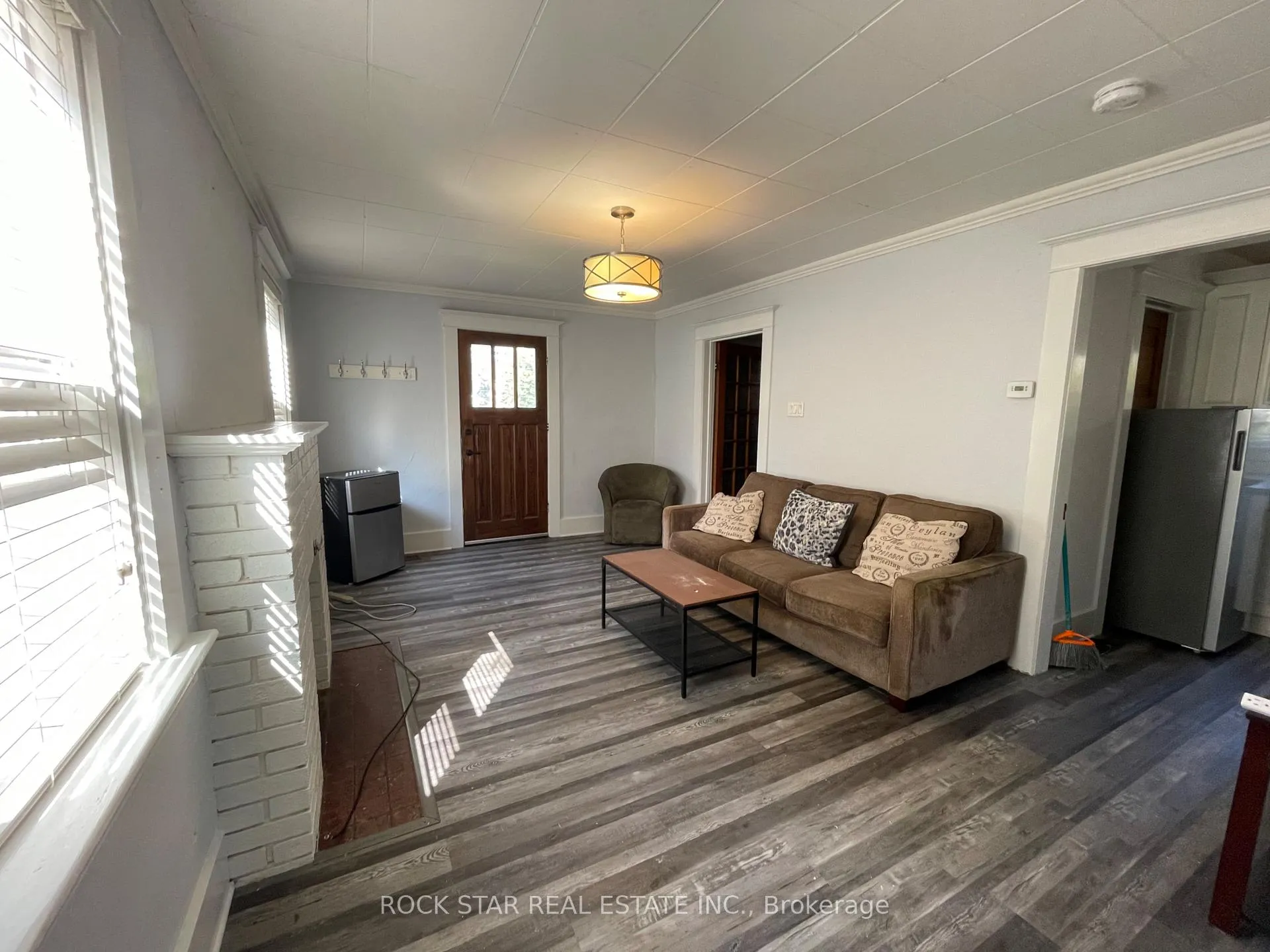 Photo 5 of 59 Laurel Street, Waterloo, Downtown Waterloo — HOMEH