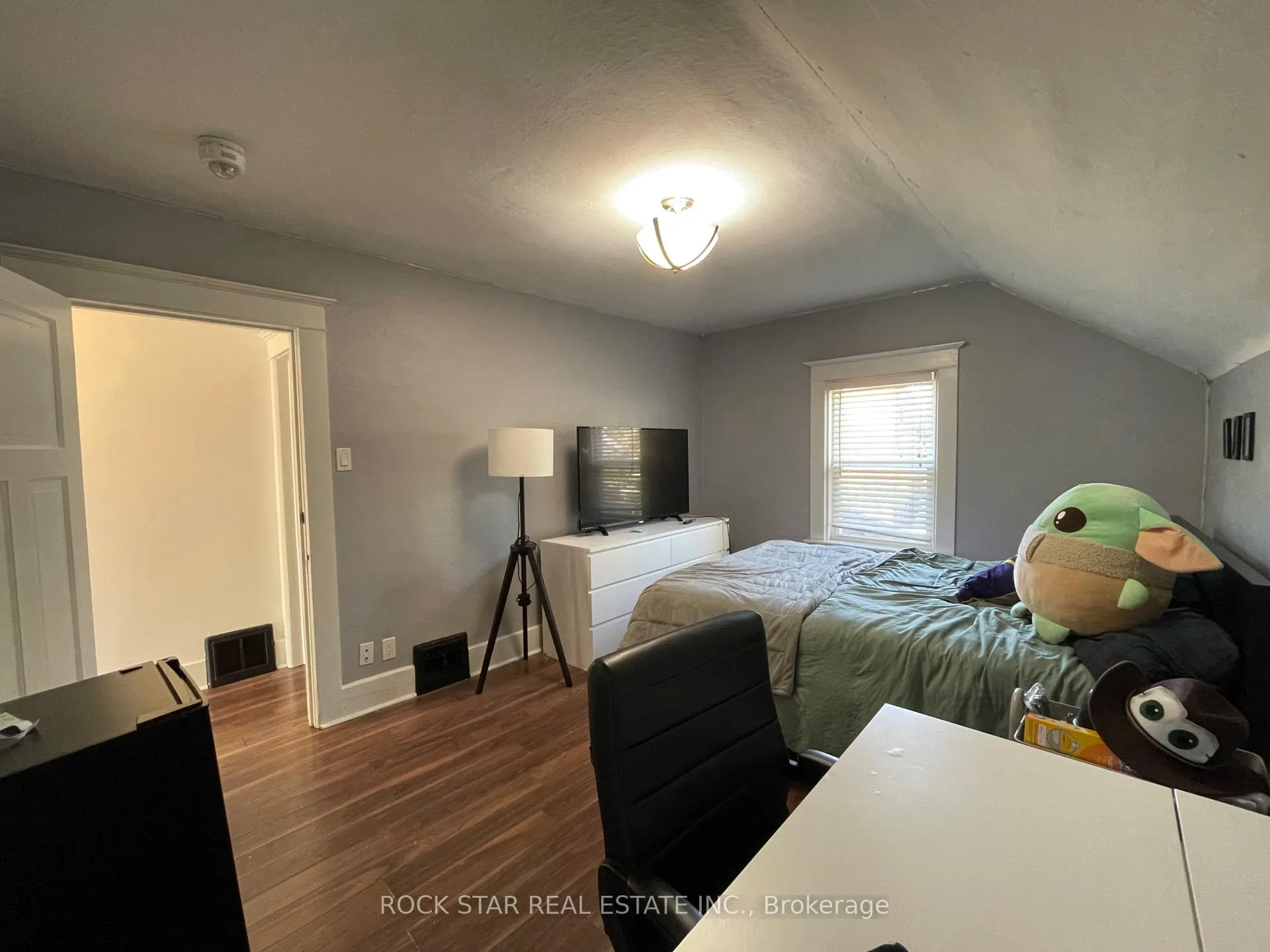 Photo 9 of 59 Laurel Street, Waterloo, Downtown Waterloo — HOMEH