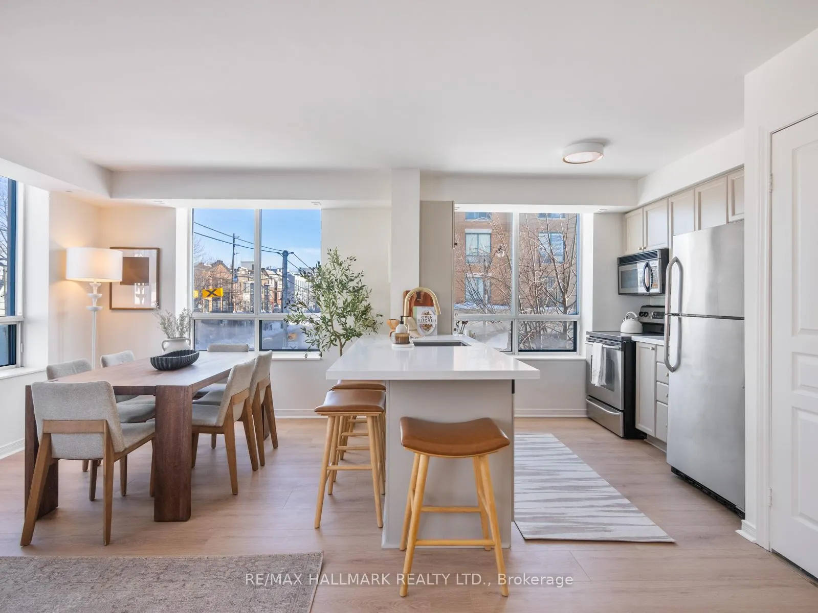Photo 6 of Unit 211, 1765 Queen Street E, Toronto, The Beaches — HOMEH