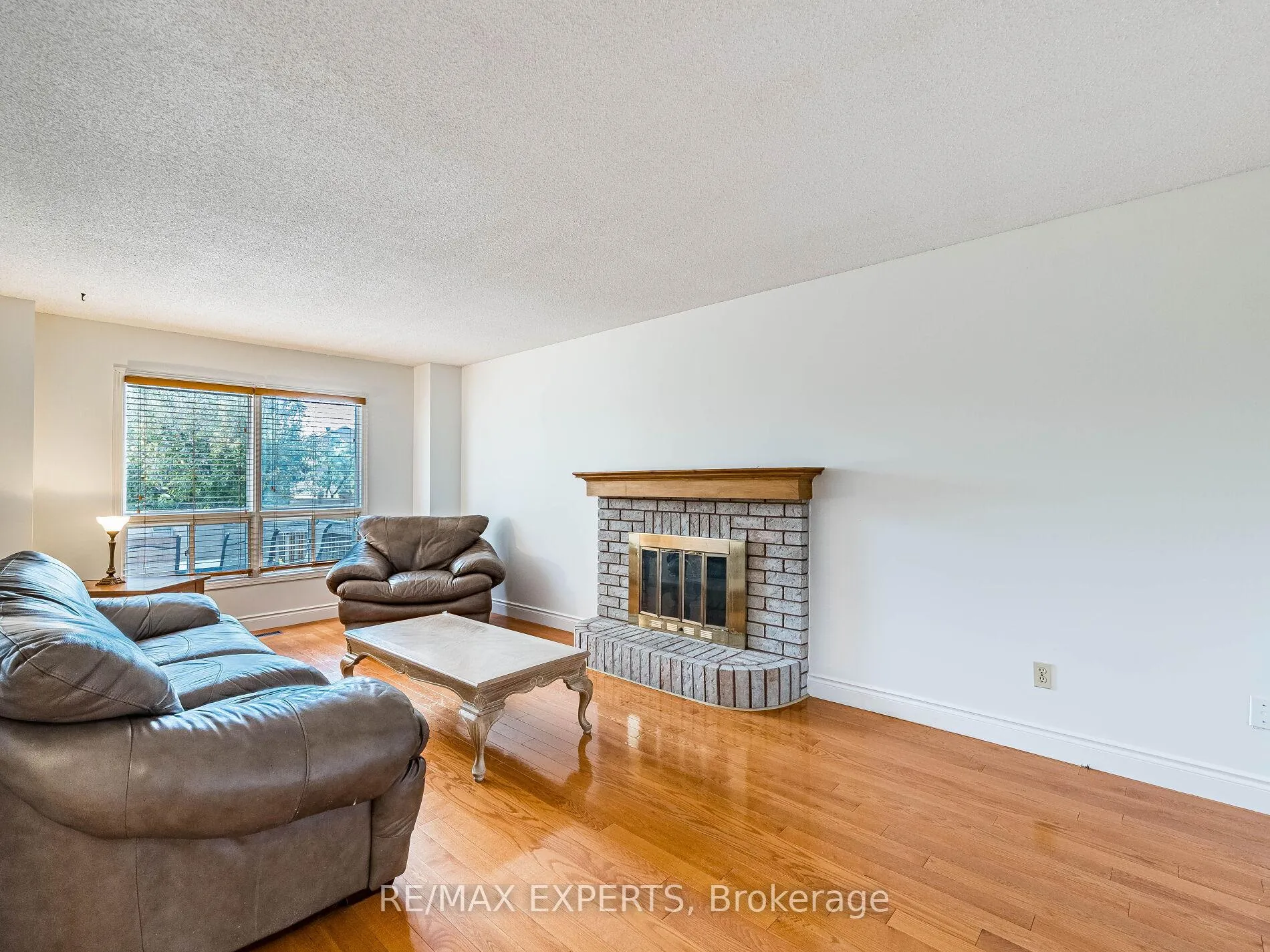 Photo 23 of 31 Mccabe Crescent, Caledon, Bolton North — HOMEH