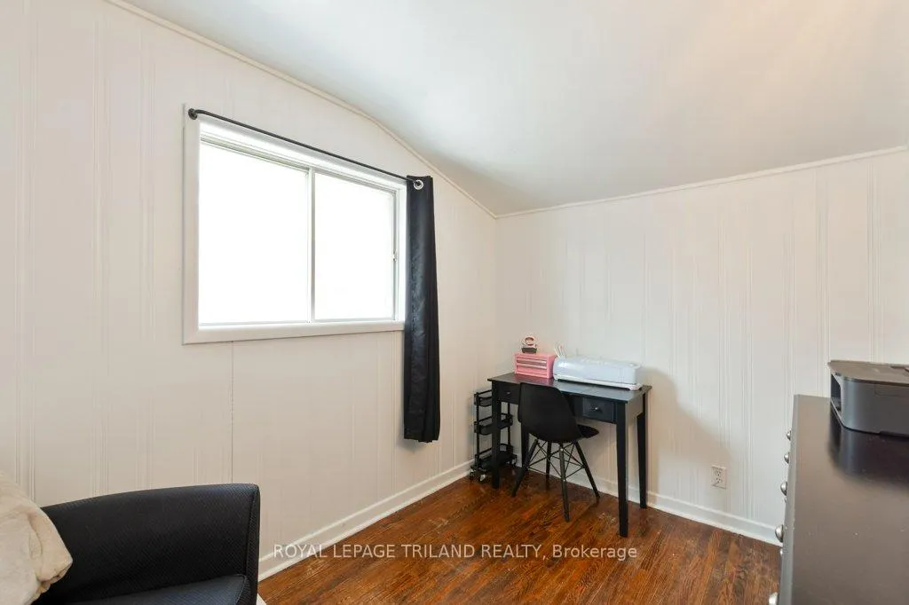 Photo 20 of 80 Edward Street, St. Thomas — HOMEH