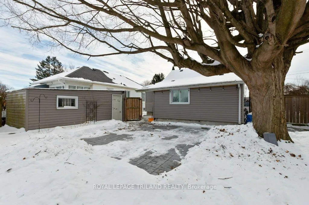 Photo 35 of 80 Edward Street, St. Thomas — HOMEH