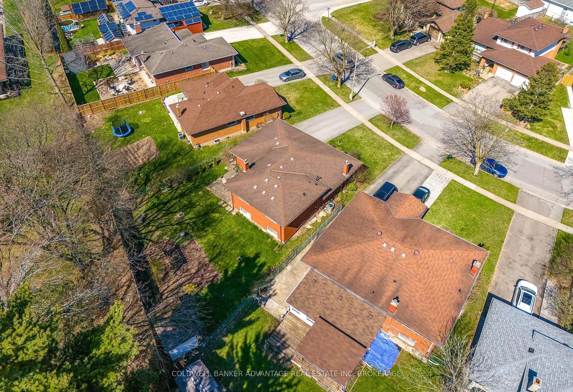 Photo 10 of 6808 Corwin Crescent, Niagara Falls, Dorchester — HOMEH