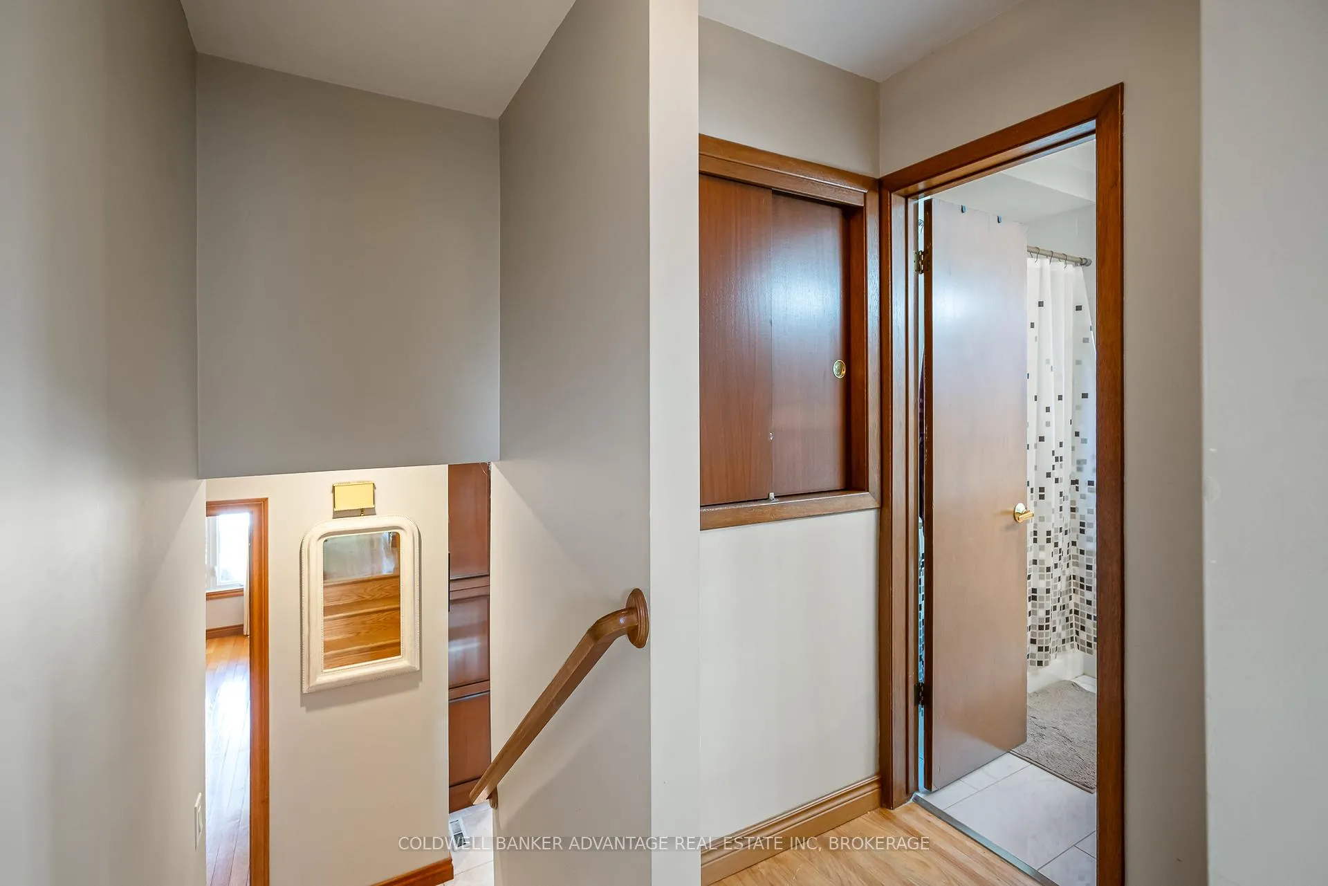 Photo 22 of 6808 Corwin Crescent, Niagara Falls, Dorchester — HOMEH
