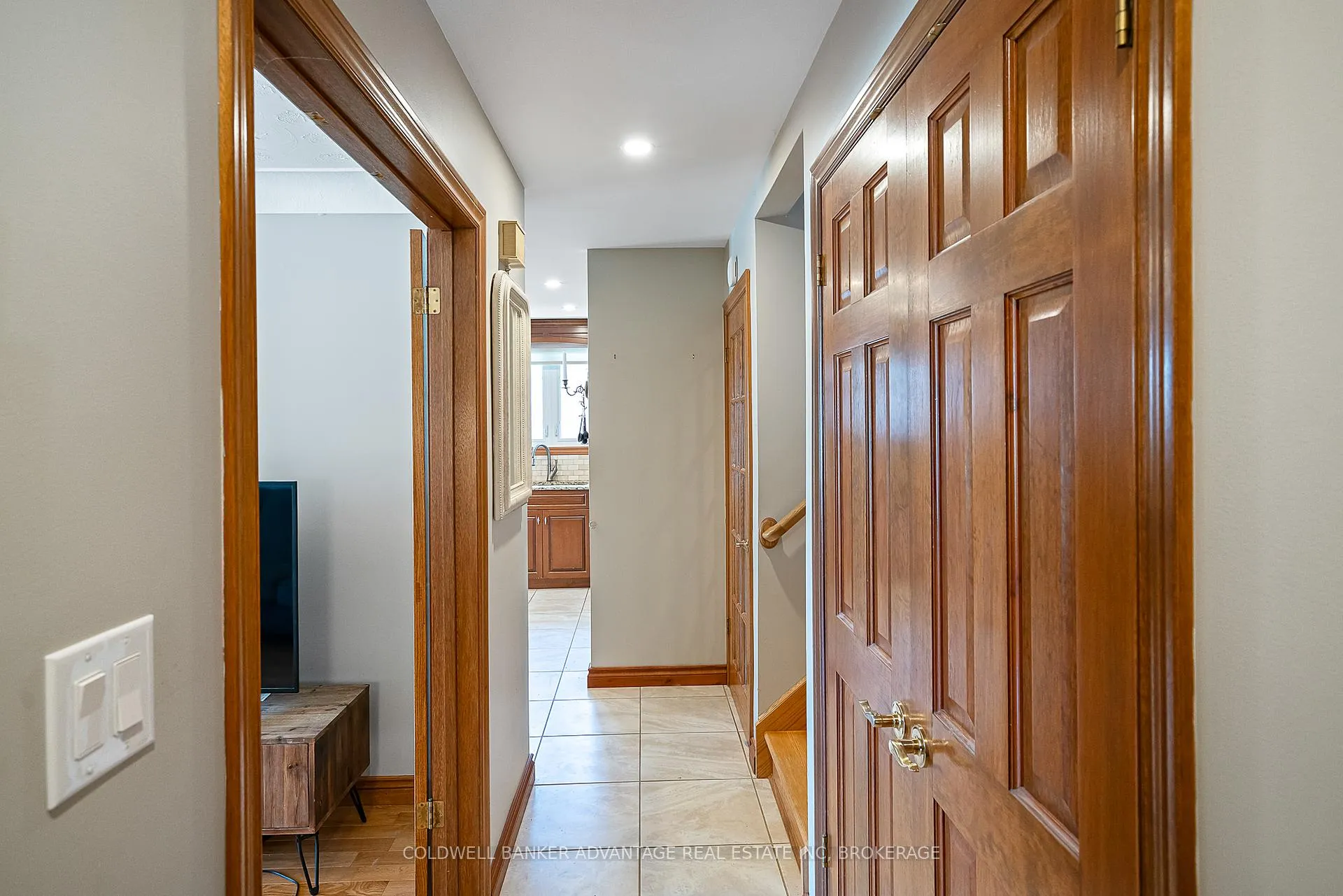Photo 27 of 6808 Corwin Crescent, Niagara Falls, Dorchester — HOMEH