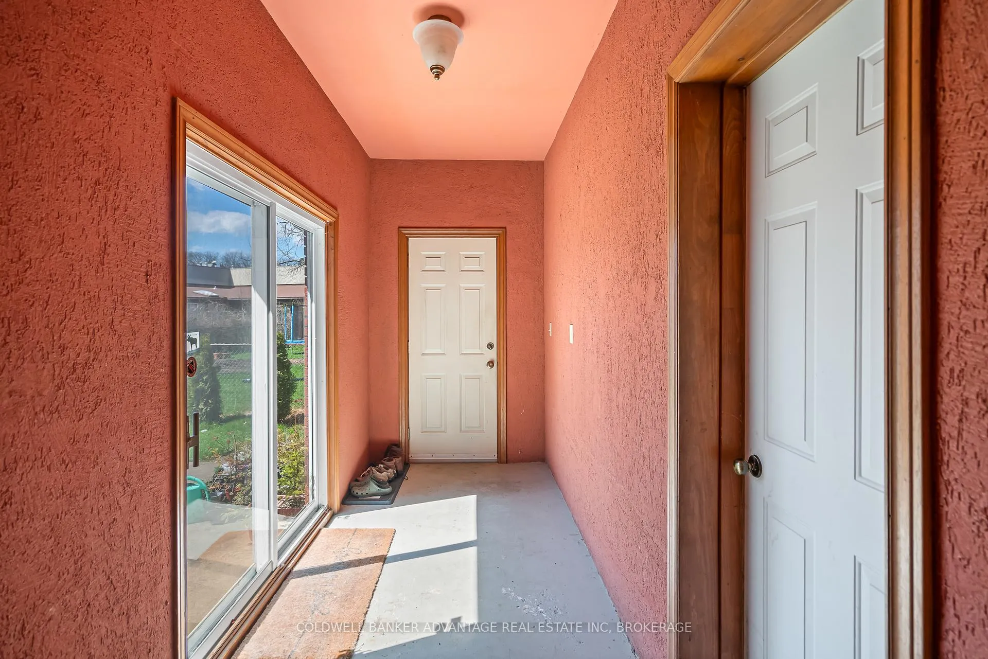 Photo 28 of 6808 Corwin Crescent, Niagara Falls, Dorchester — HOMEH