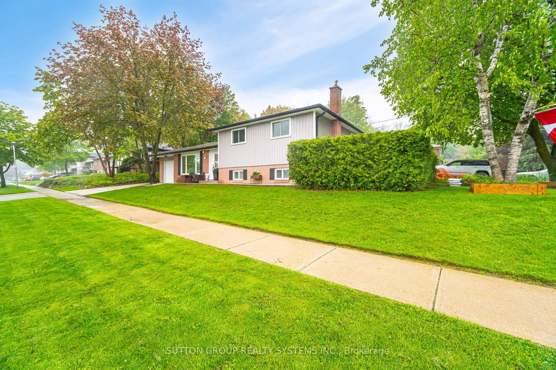 Photo 7 of 175 Connaught Crescent, Caledon, Bolton West — HOMEH