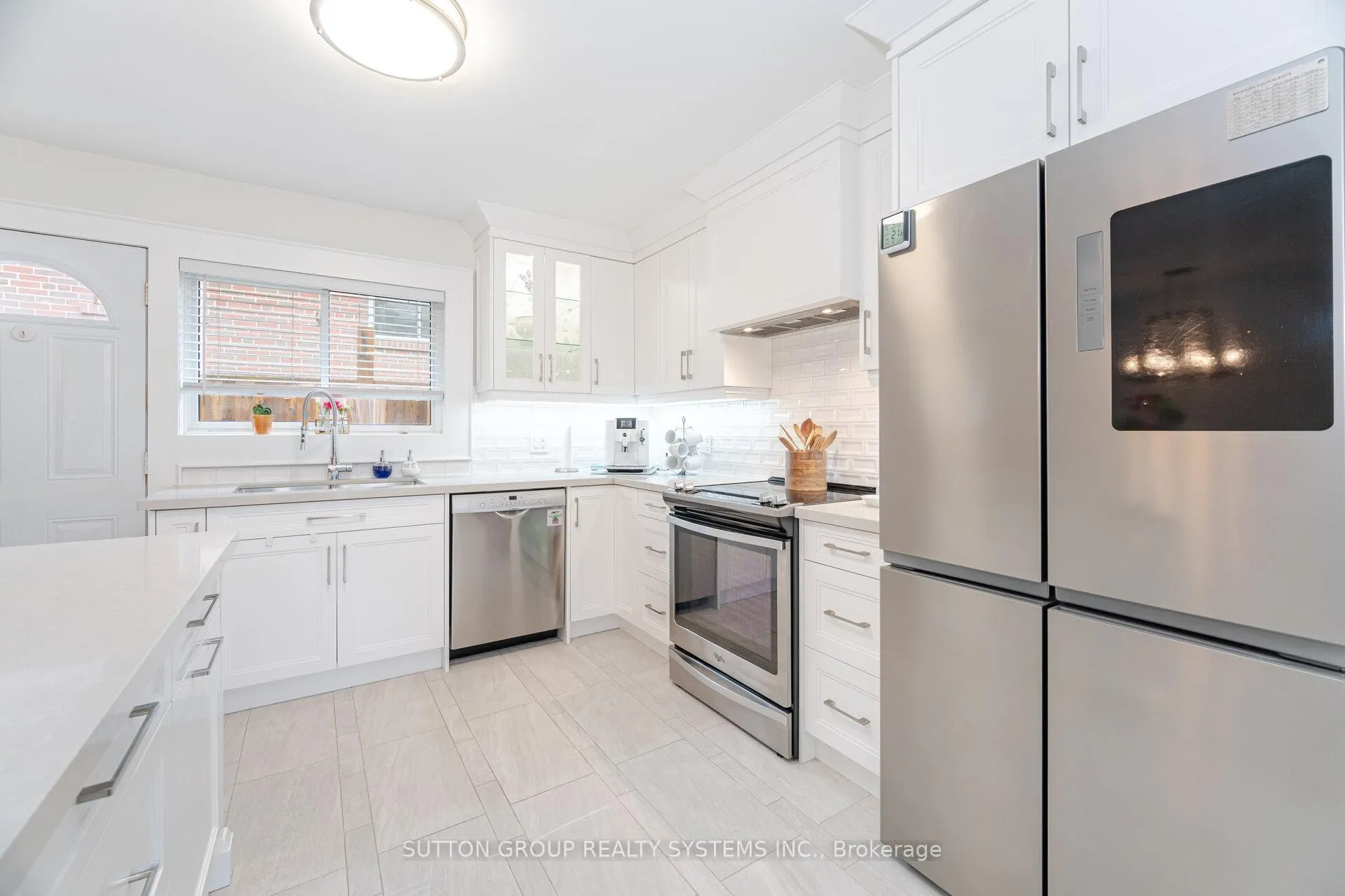 Photo 21 of 175 Connaught Crescent, Caledon, Bolton West — HOMEH