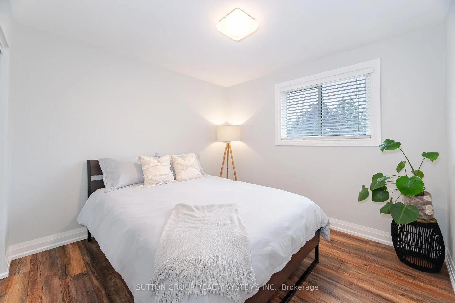 Photo 27 of 175 Connaught Crescent, Caledon, Bolton West — HOMEH