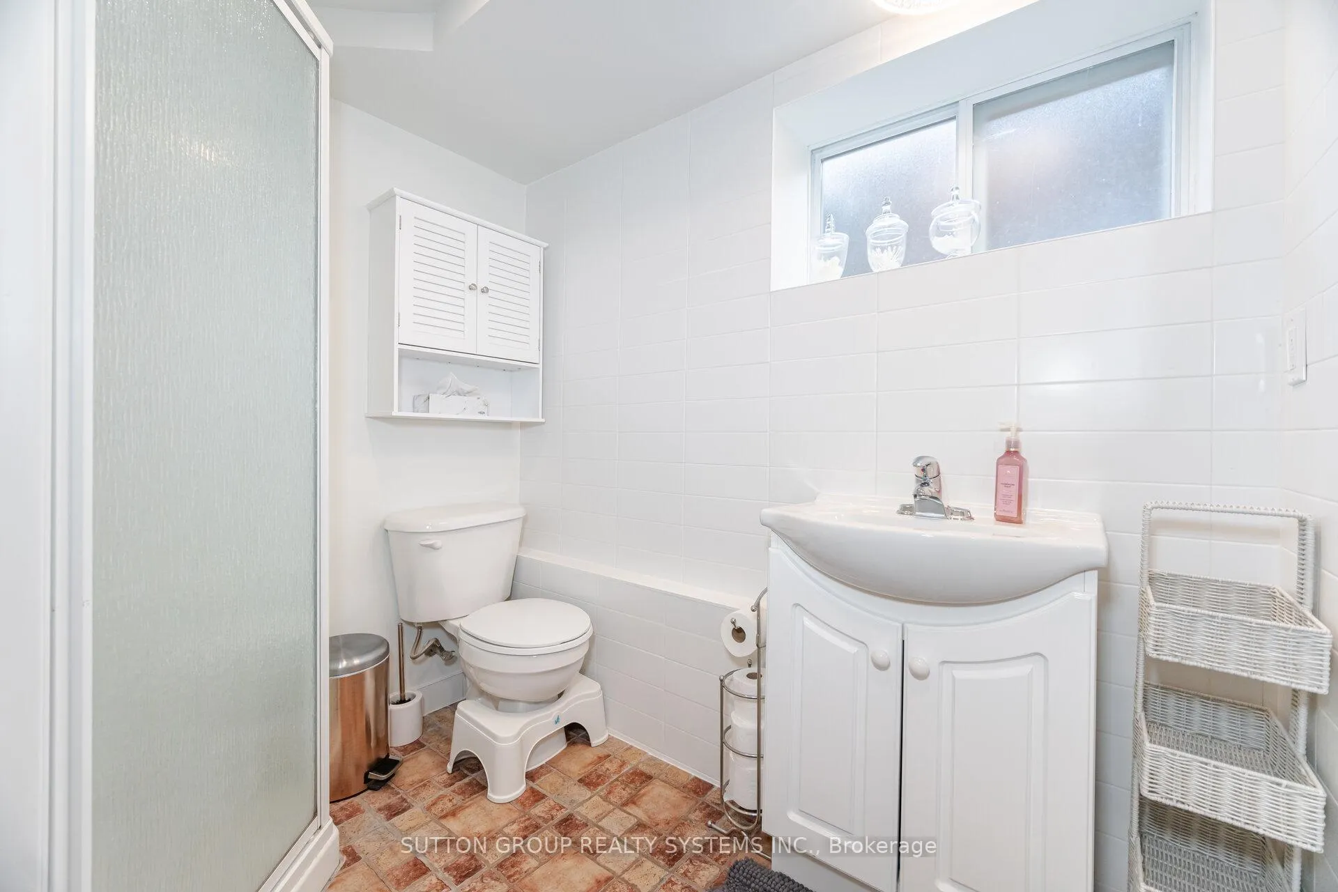 Photo 41 of 175 Connaught Crescent, Caledon, Bolton West — HOMEH