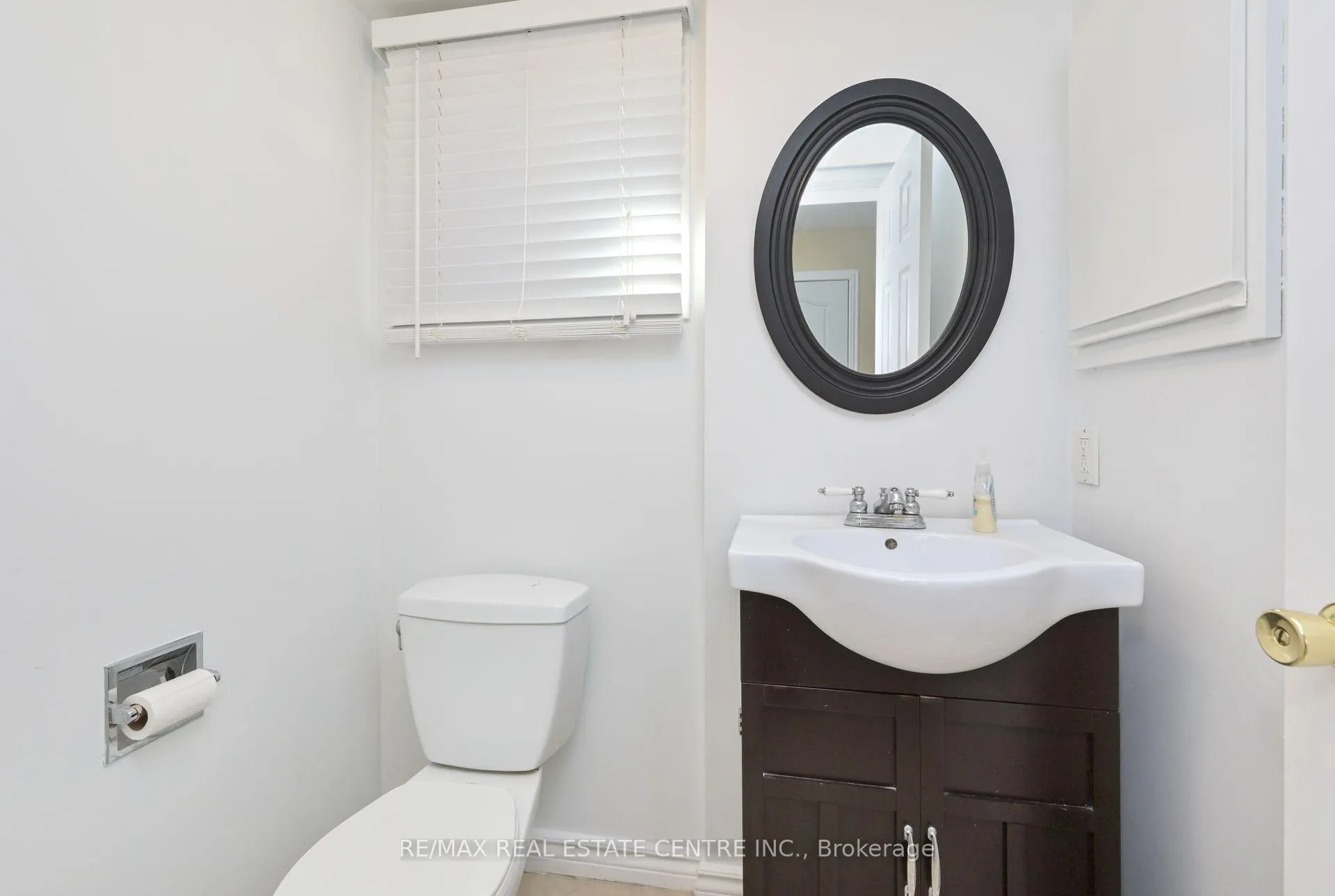 Photo 18 of 63 Candy Crescent, Brampton, Northwood Park — HOMEH