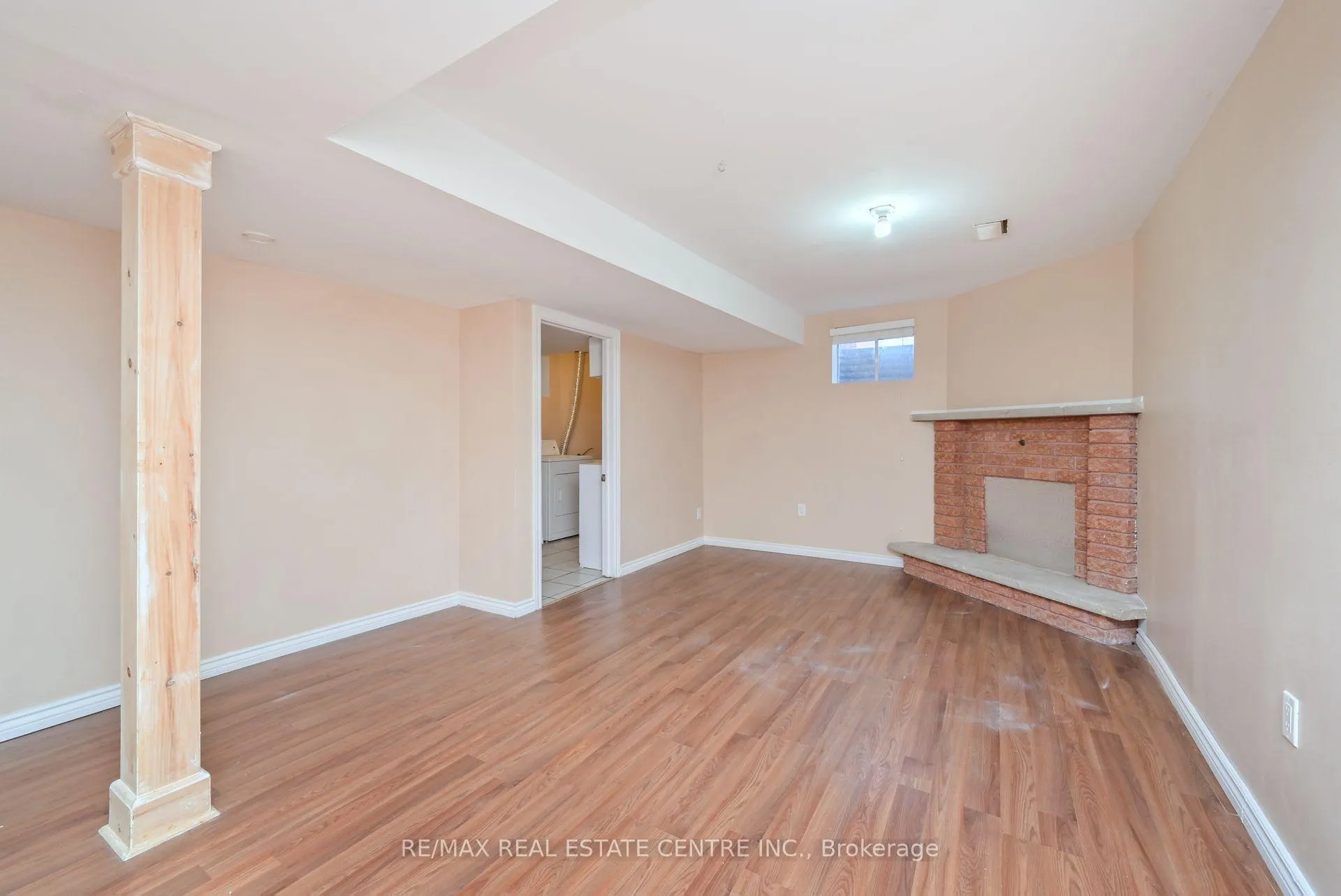 Photo 28 of 63 Candy Crescent, Brampton, Northwood Park — HOMEH