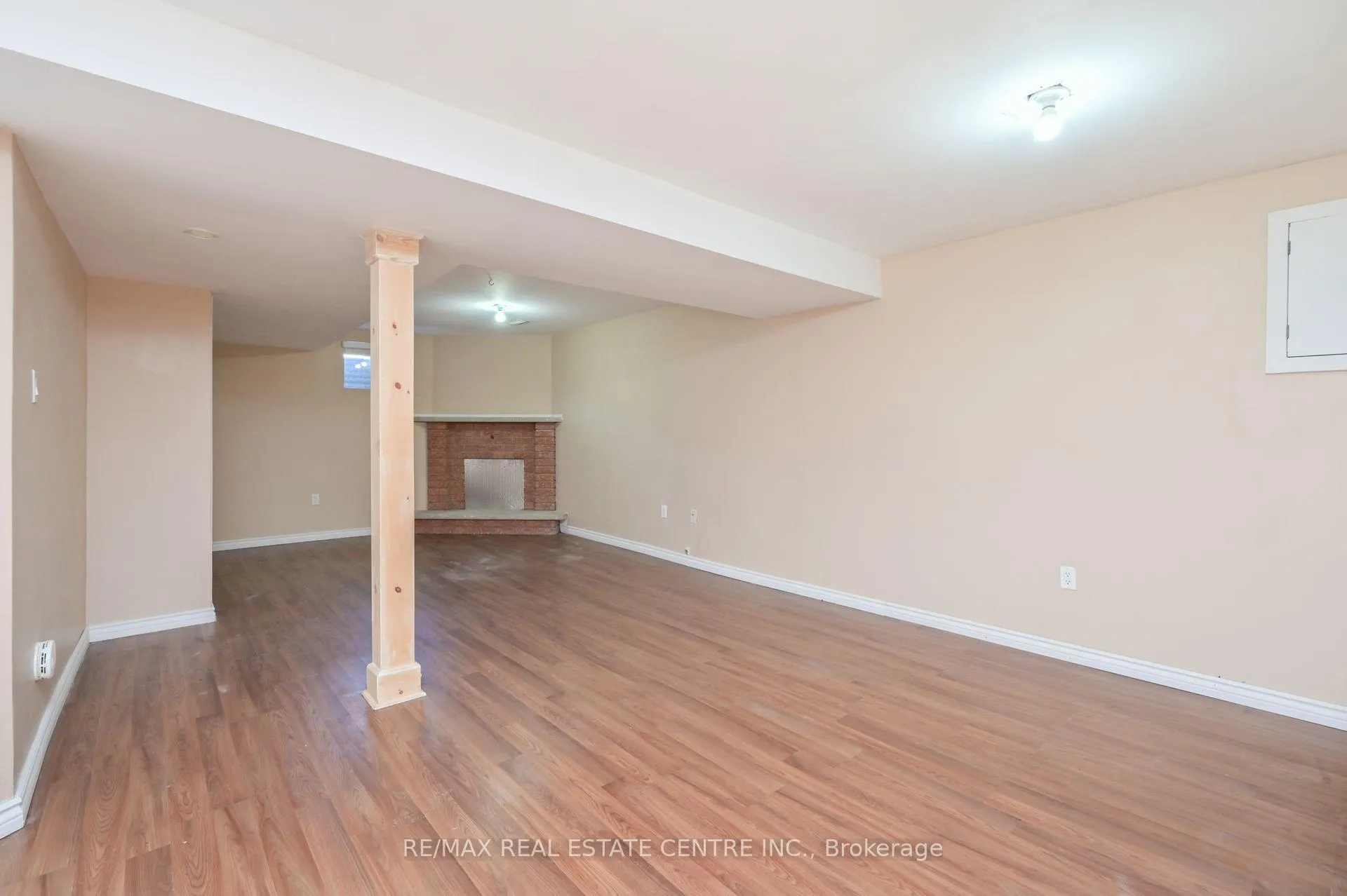 Photo 29 of 63 Candy Crescent, Brampton, Northwood Park — HOMEH