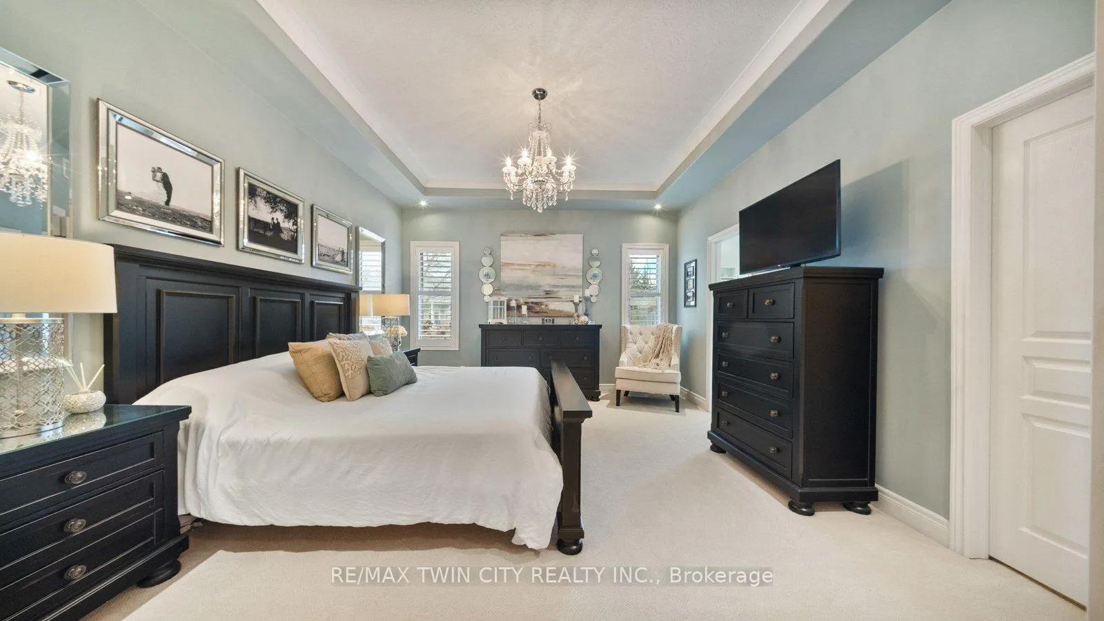 Photo 15 of 35 Long Lane, Brant, Paris — HOMEH