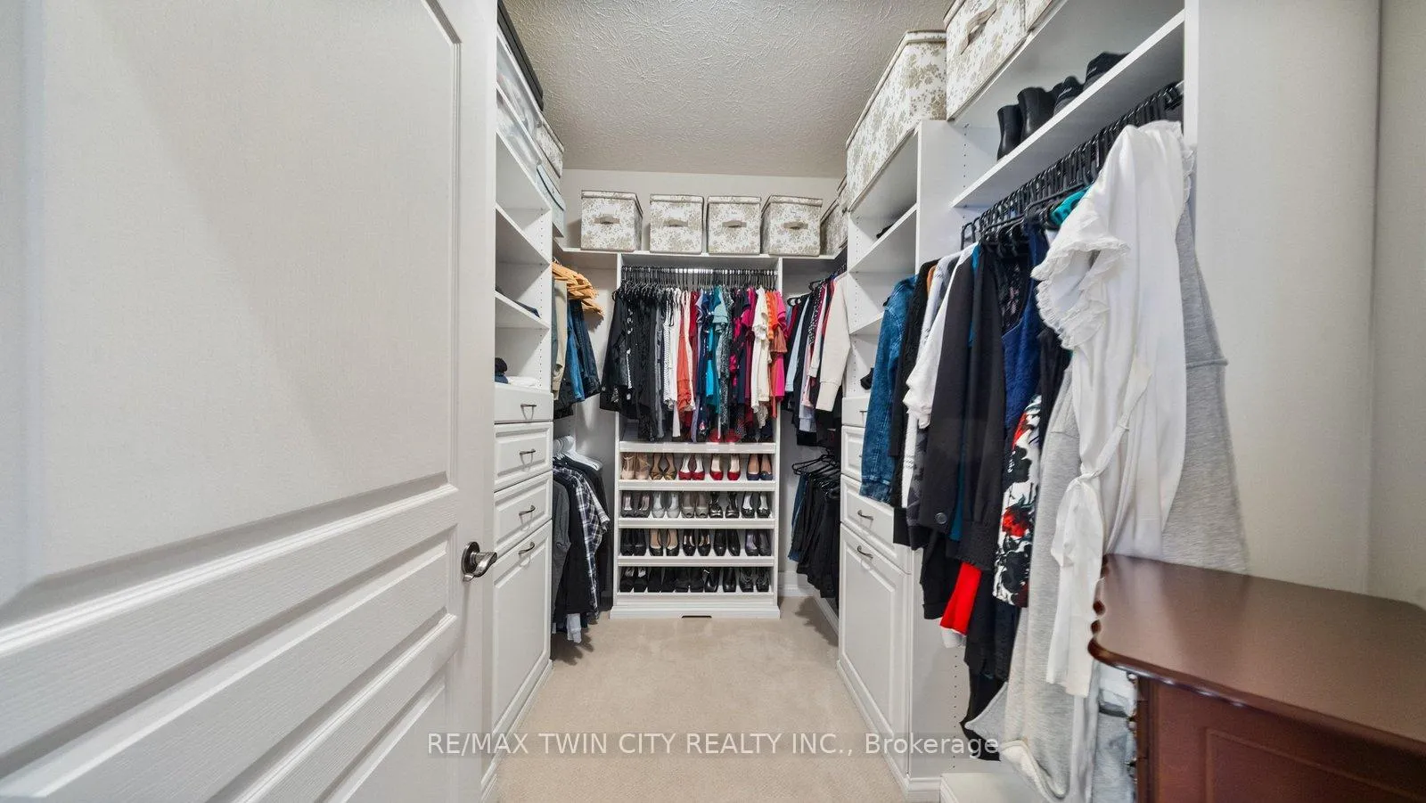 Photo 18 of 35 Long Lane, Brant, Paris — HOMEH