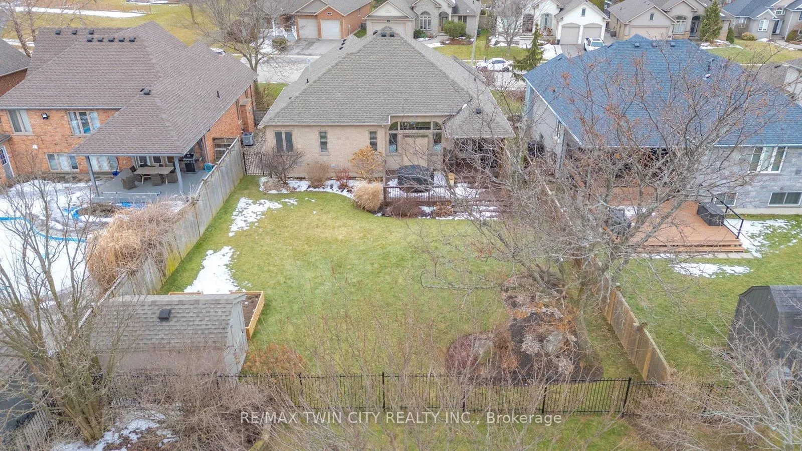 Photo 36 of 35 Long Lane, Brant, Paris — HOMEH