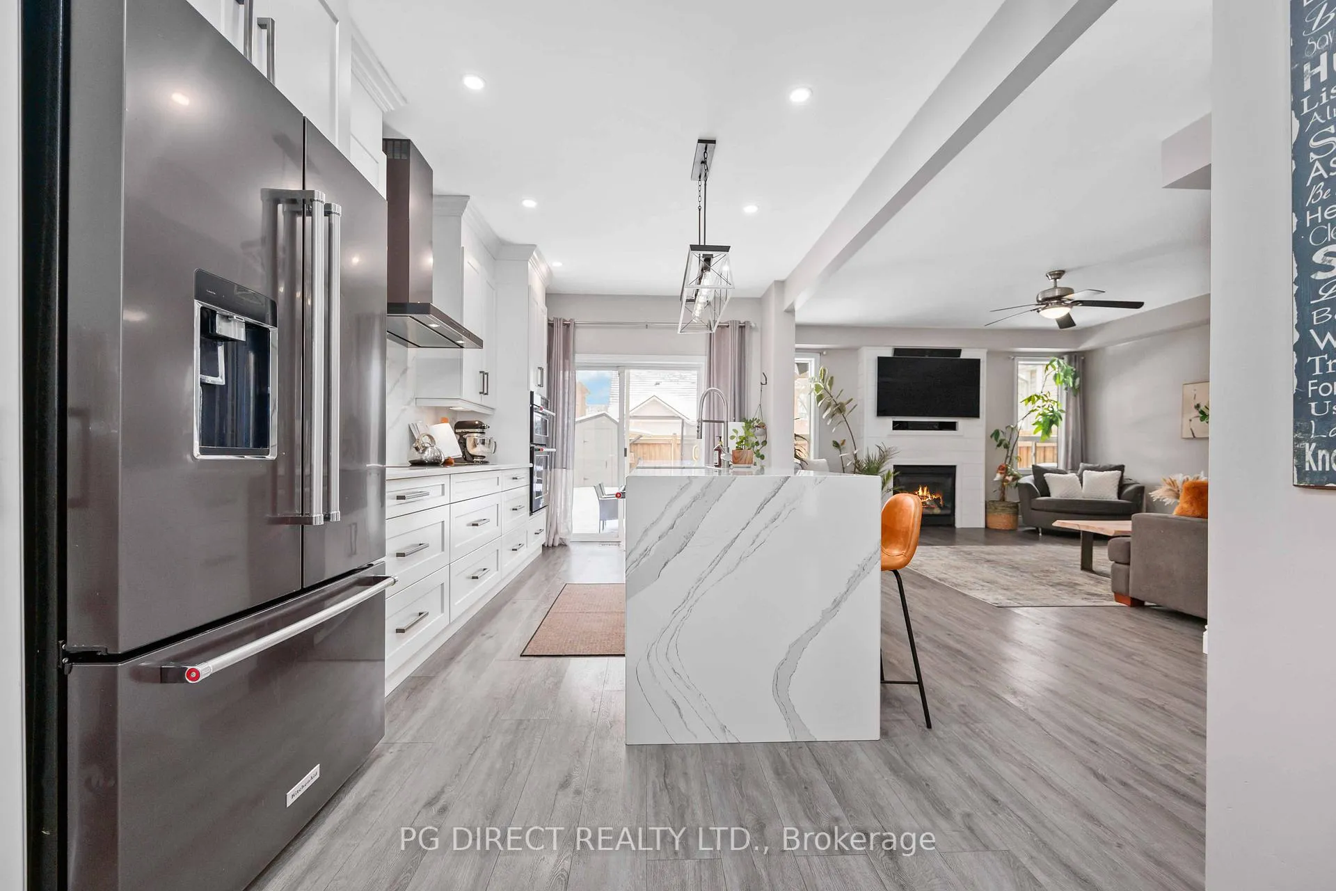 Photo 5 of 62 Kenilworth Crescent, Whitby, Brooklin — HOMEH