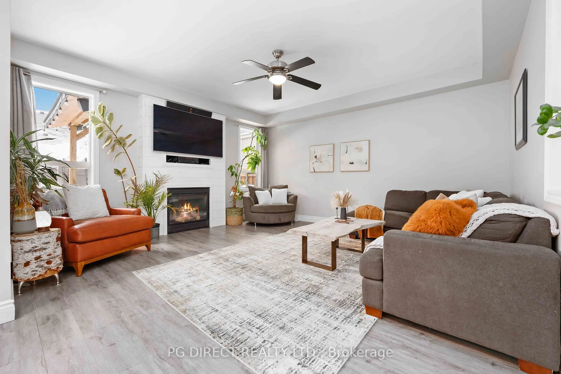 Photo 8 of 62 Kenilworth Crescent, Whitby, Brooklin — HOMEH