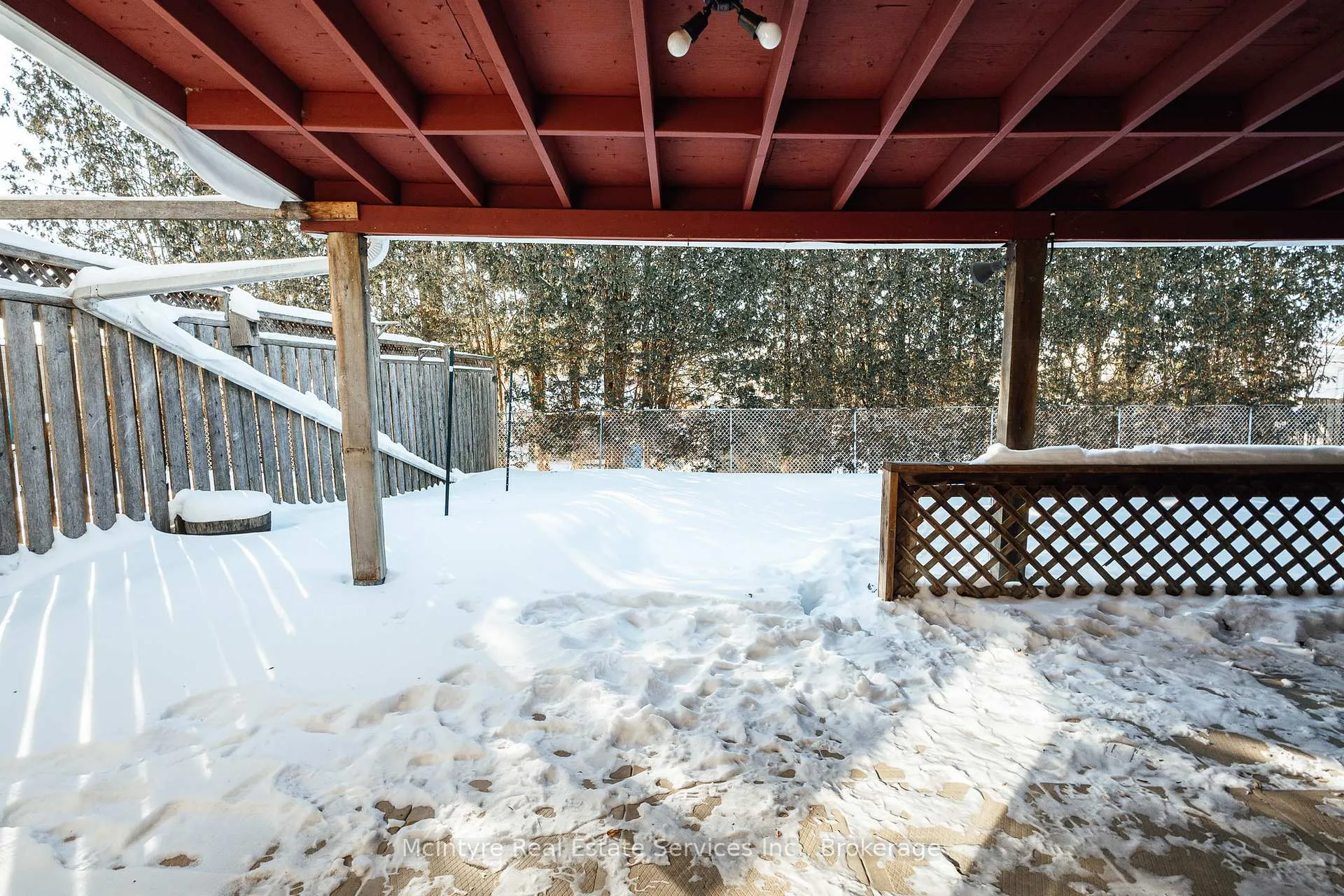 Photo 4 of 190 Broken Oak Crescent, Kitchener — HOMEH