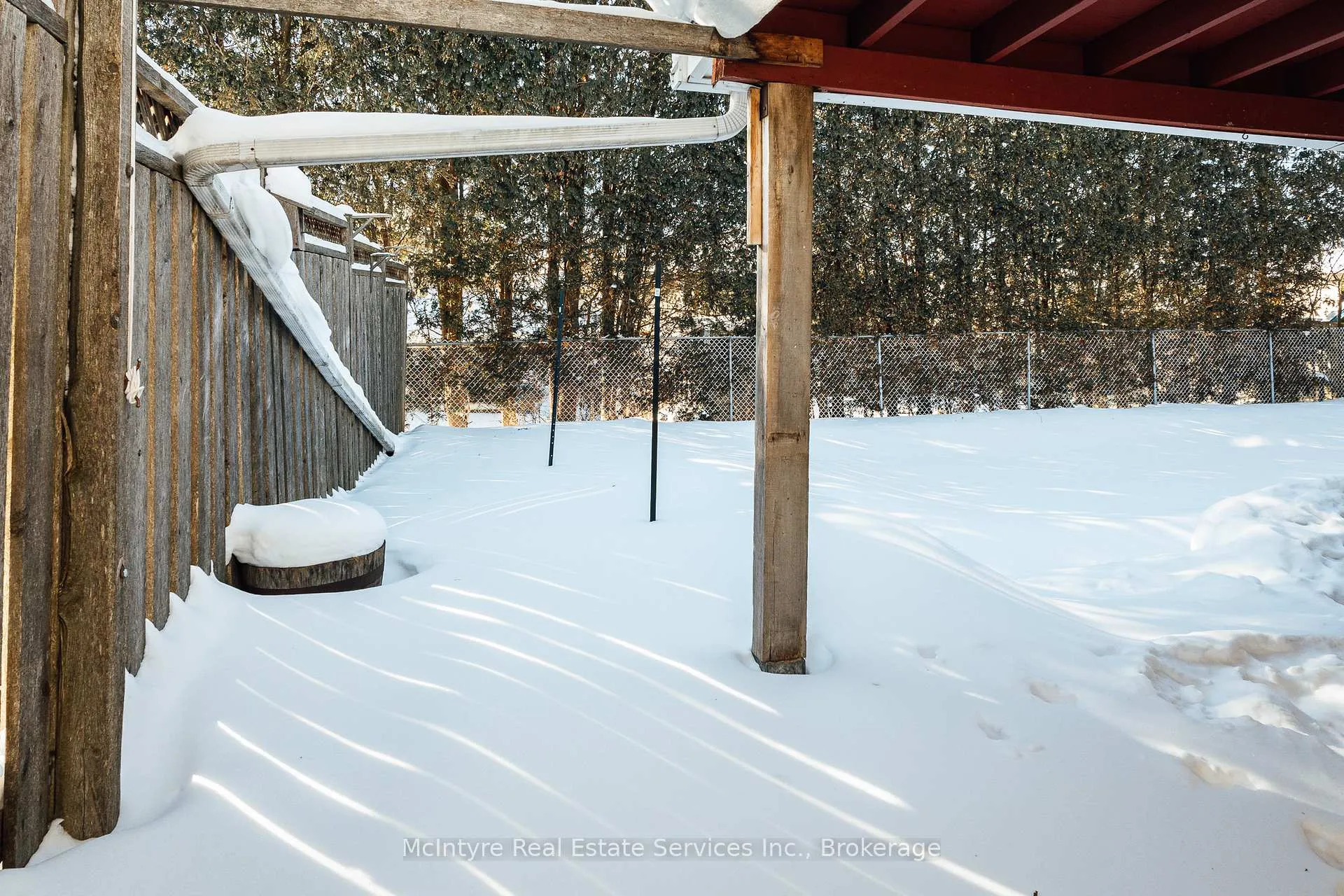 Photo 5 of 190 Broken Oak Crescent, Kitchener — HOMEH