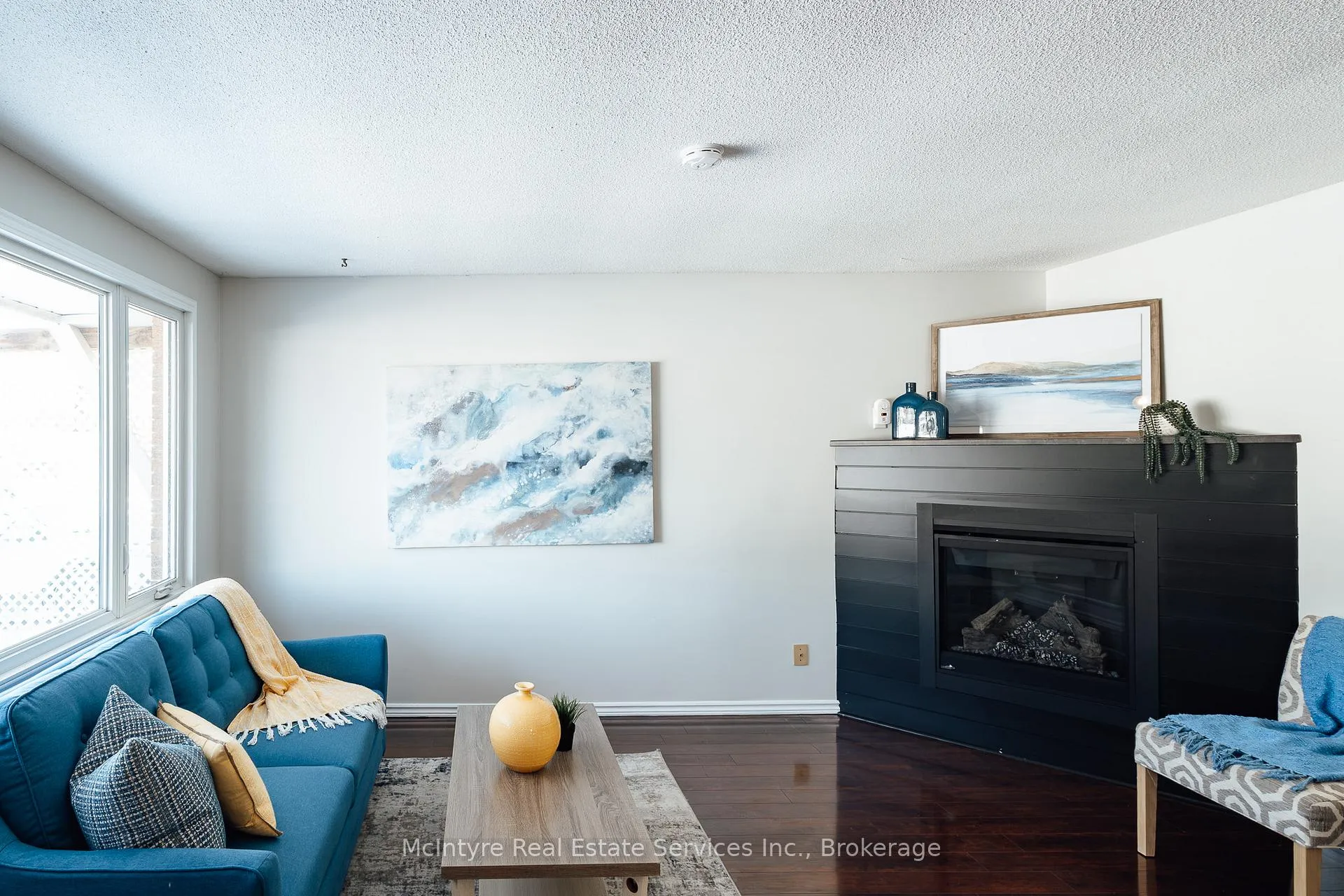Photo 16 of 190 Broken Oak Crescent, Kitchener — HOMEH