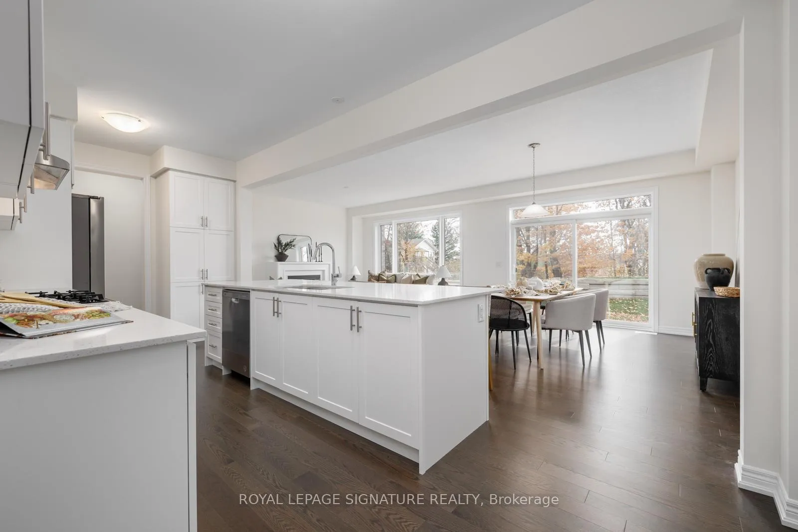 Photo 5 of 296 Broadacre Drive, Kitchener — HOMEH