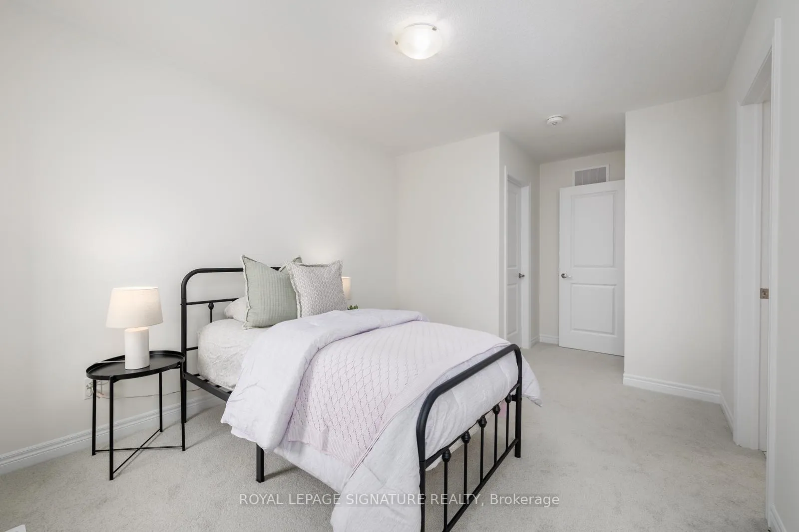 Photo 32 of 296 Broadacre Drive, Kitchener — HOMEH