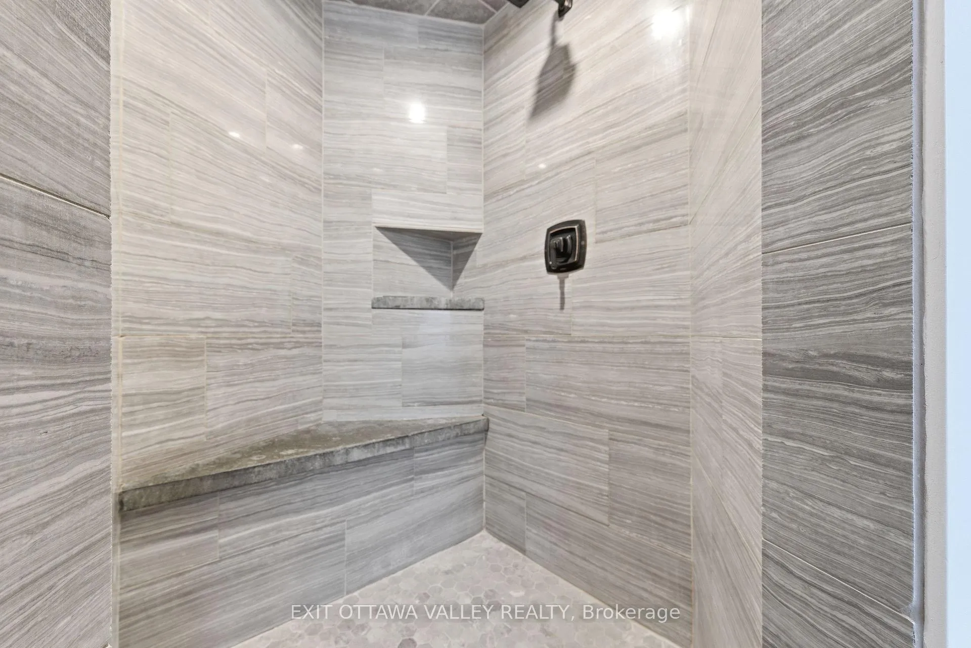 Photo 28 of 15 Spruce Crescent, Deep River — HOMEH