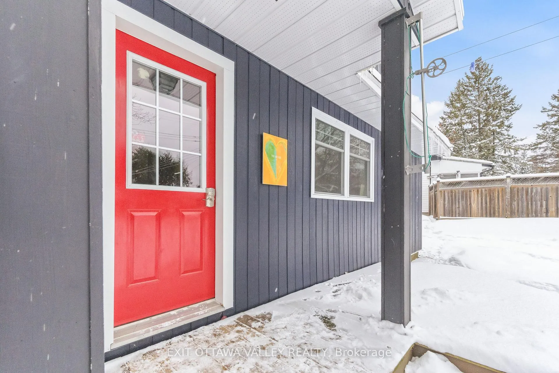 Photo 30 of 15 Spruce Crescent, Deep River — HOMEH