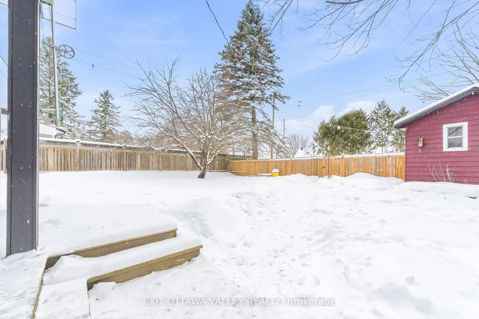 Photo 31 of 15 Spruce Crescent, Deep River — HOMEH