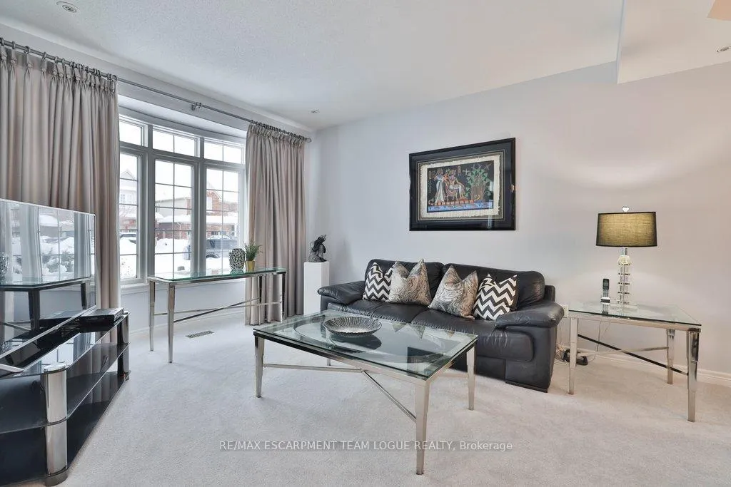 Photo 5 of 4184 Kane Crescent, Burlington, Rose — HOMEH