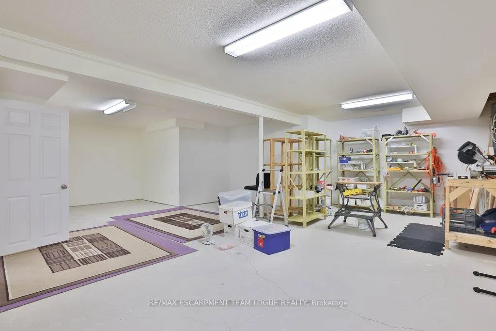 Photo 45 of 4184 Kane Crescent, Burlington, Rose — HOMEH
