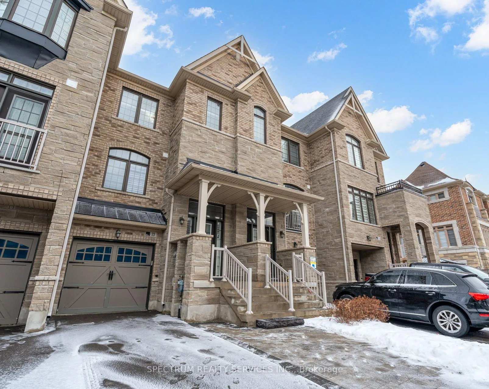 Photo 1 of 23 Sunset Terrace, Vaughan, Vellore Village — HOMEH