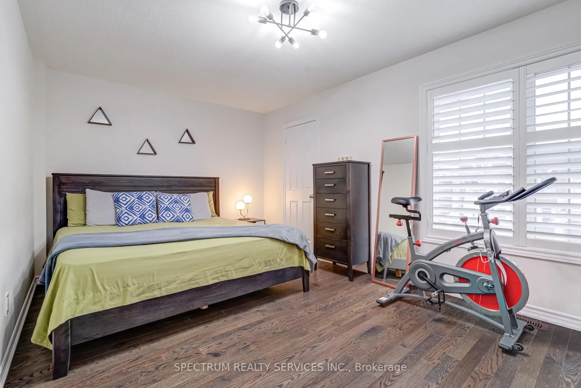 Photo 22 of 23 Sunset Terrace, Vaughan, Vellore Village — HOMEH
