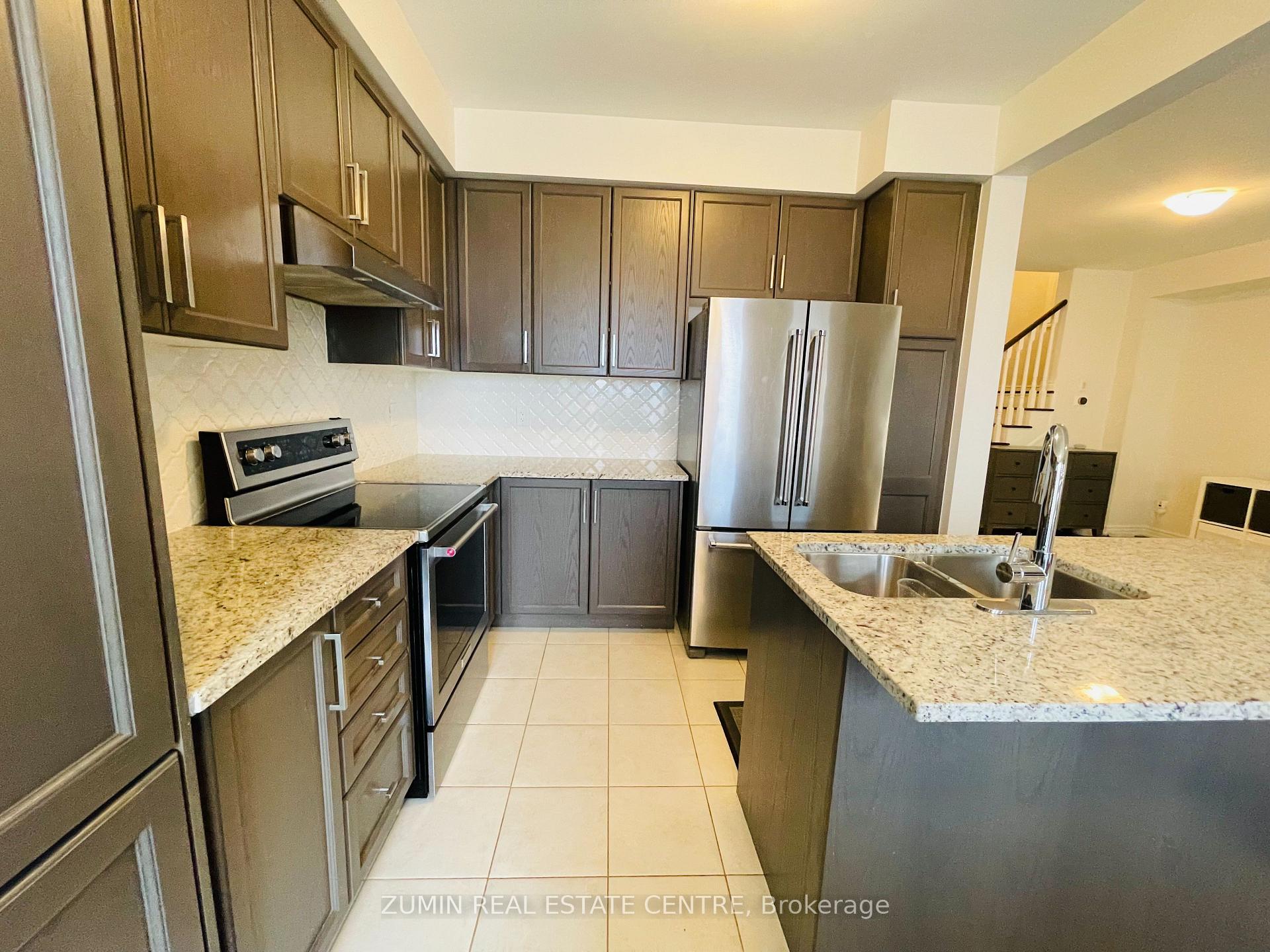 Photo 5 of 3871 Tufgar Crescent, Burlington, Alton — HOMEH